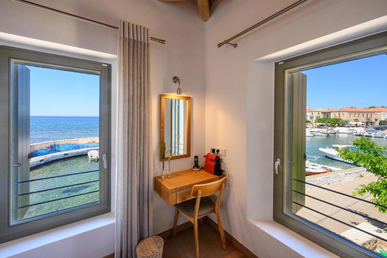 Selinitsa Residence Mani Agios Nikolaos  Exteriör bild