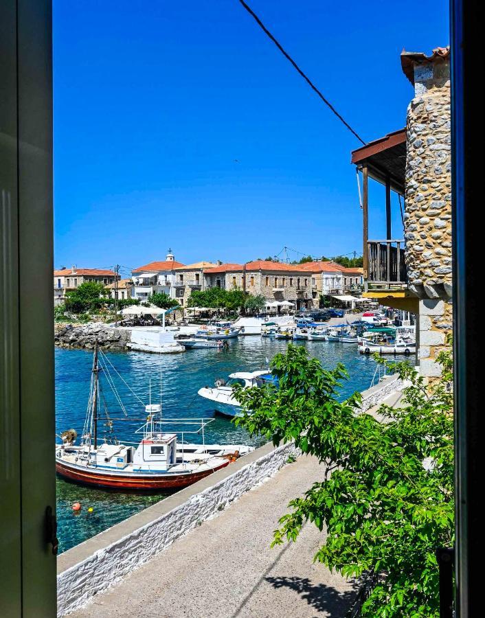 Selinitsa Residence Mani Agios Nikolaos  Exteriör bild