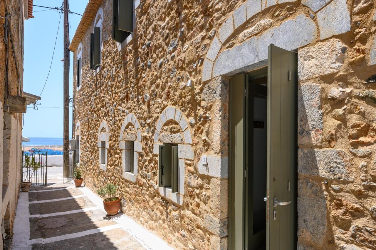 Selinitsa Residence Mani Agios Nikolaos  Exteriör bild
